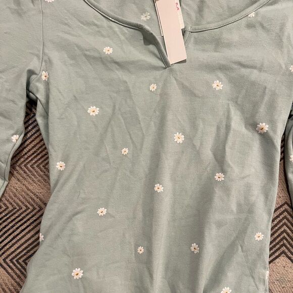 Pink VS Floral Print Bodysuit Top - Picture 2 of 3